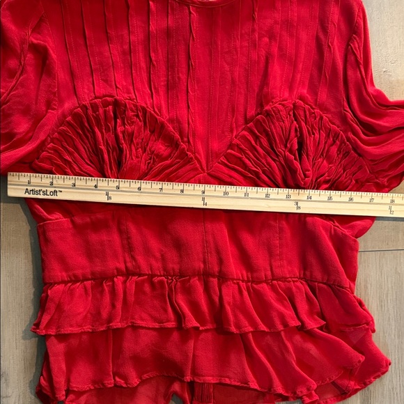 Farm Rio Red Pleated Peplum Shell Peplum Blouse Size L Long Sleeve Night Out EUC - Picture 11 of 13